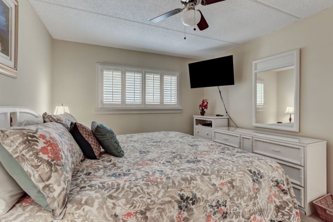 382 S FLETCHER Ave #306 Fernandina Beach, FL 32034