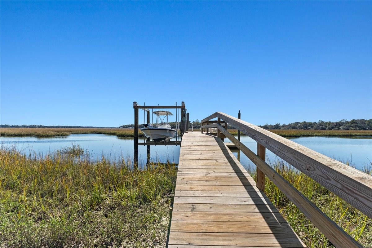 97504 PIRATES Way Yulee, FL 32034