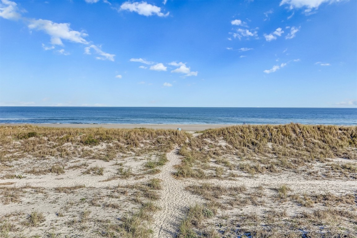 5010 SUMMER BEACH Blvd #304 Fernandina Beach, FL 32034