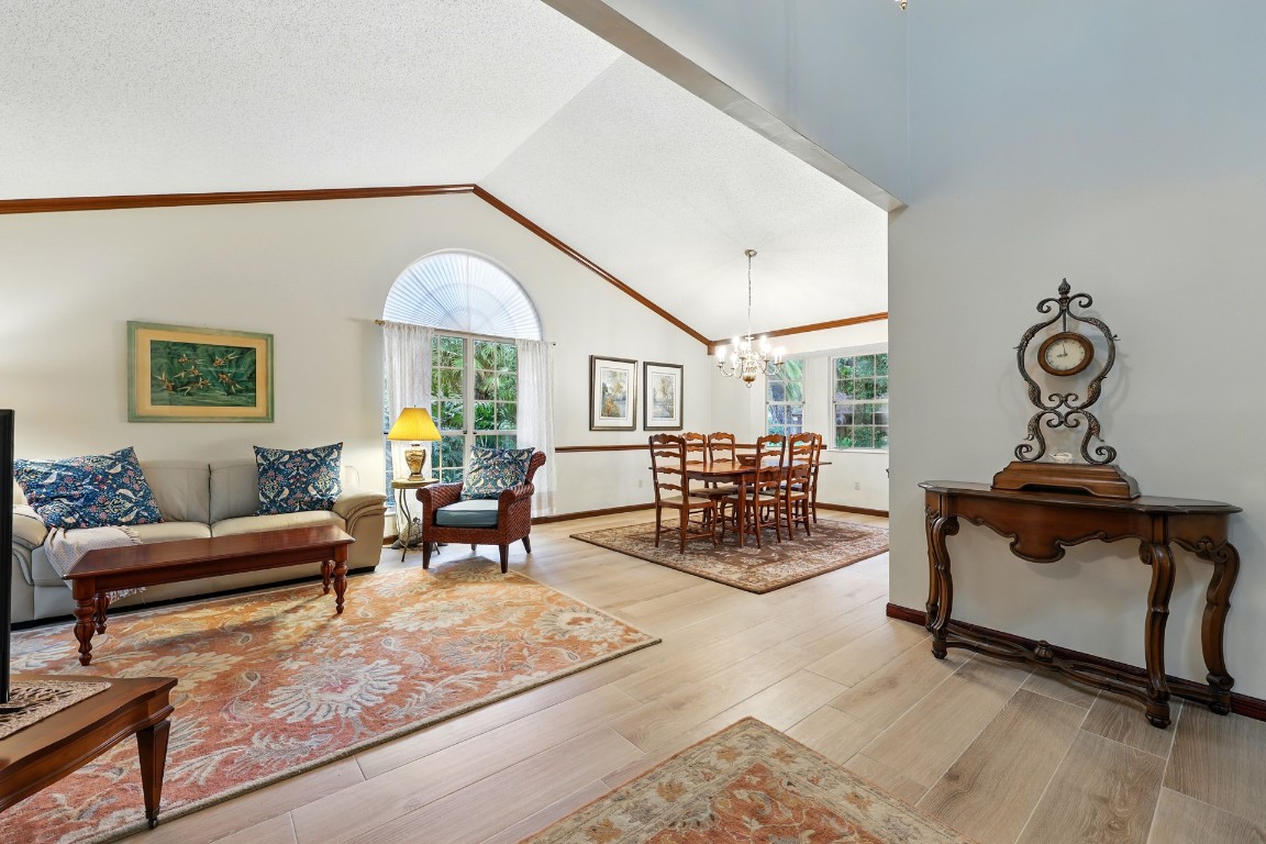 1917 S LAKESIDE Dr Fernandina Beach, FL 32034