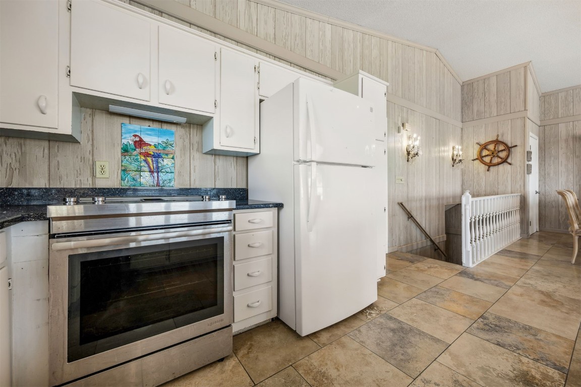 2560 S FLETCHER Ave Fernandina Beach, FL 32034