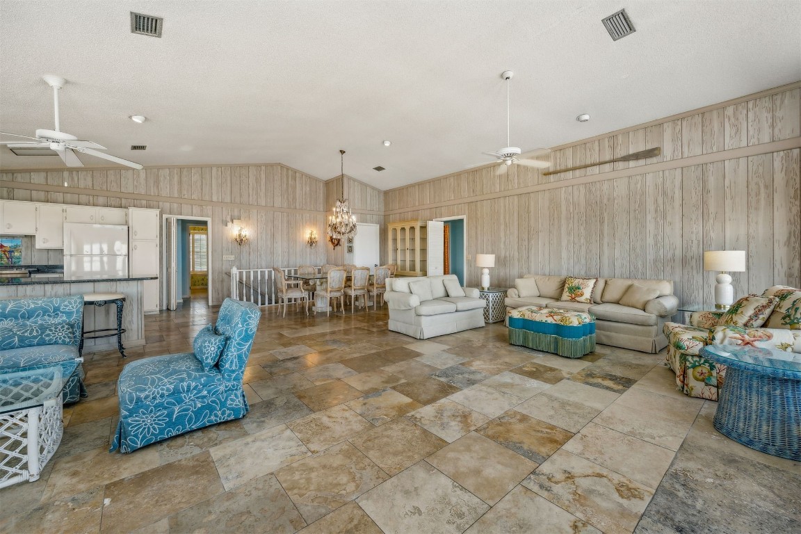 2560 S FLETCHER Ave Fernandina Beach, FL 32034