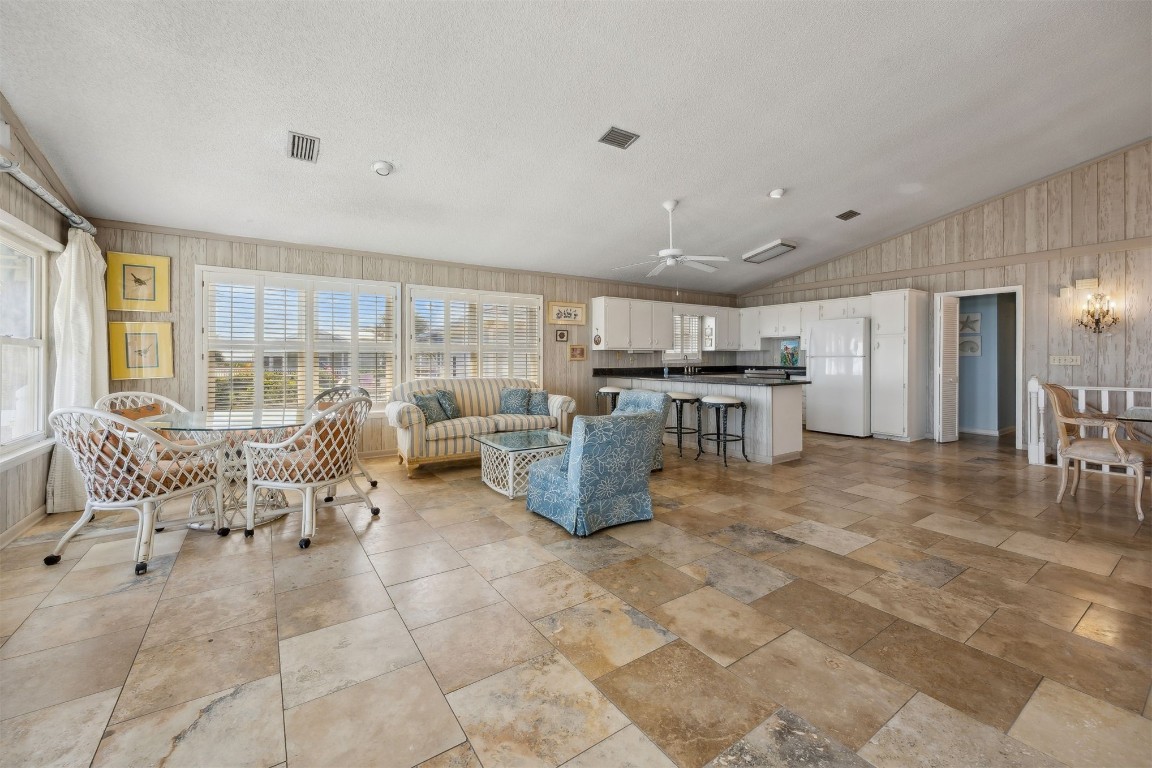 2560 S FLETCHER Ave Fernandina Beach, FL 32034