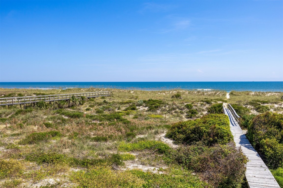 2560 S FLETCHER Ave Fernandina Beach, FL 32034