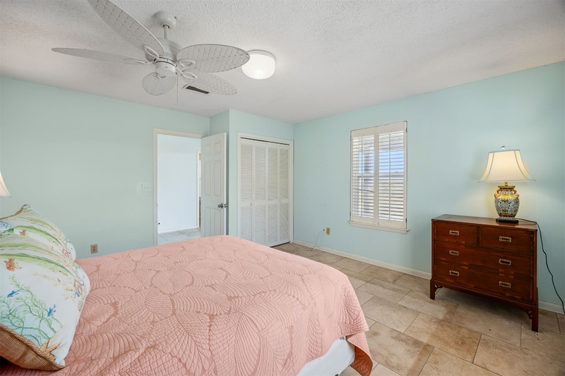 2560 S FLETCHER Ave Fernandina Beach, FL 32034