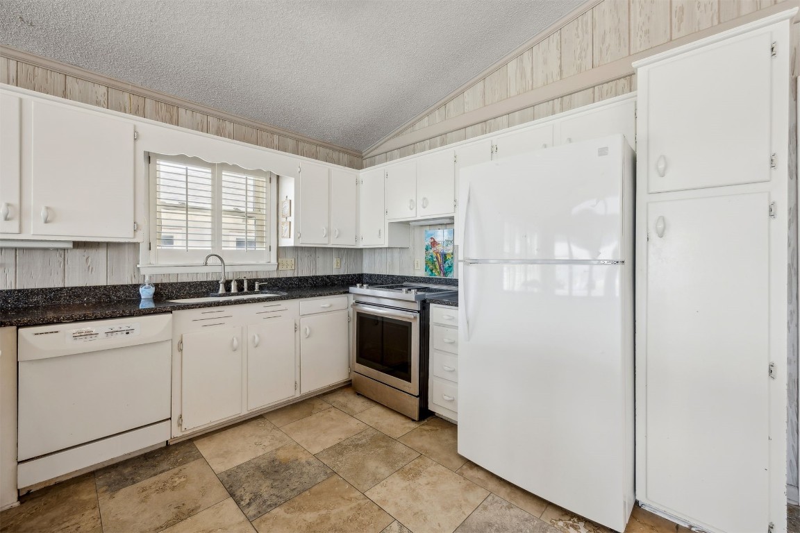 2560 S FLETCHER Ave Fernandina Beach, FL 32034