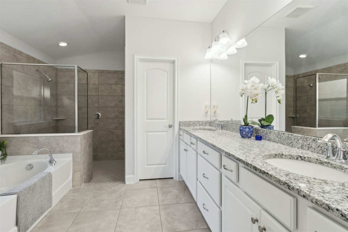 5012 KAREN St Fernandina Beach, FL 32034