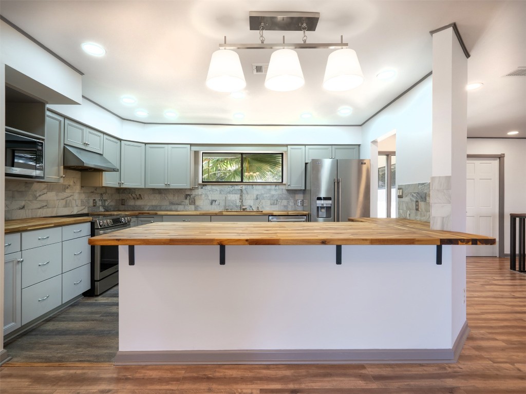 97578 PIRATES POINT Rd Yulee, FL 32097